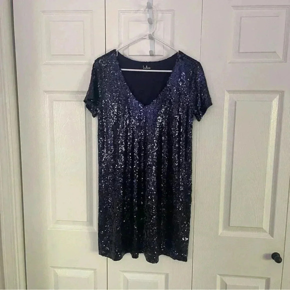 Lulu’s Sequin Shift Dress Navy Blue Size Small. Beautiful and comfortable. - Picture 7 of 11